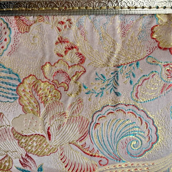 Vintage Pearly Pink Jacquard Handbag - Picture 6 of 12